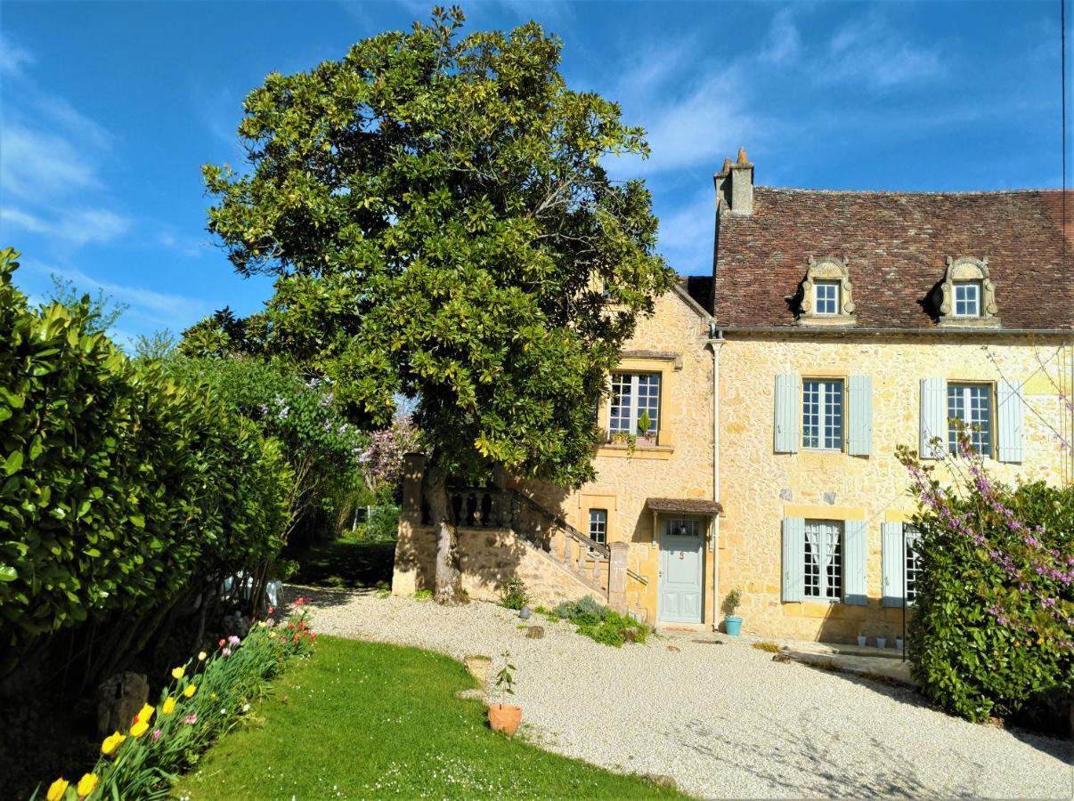 Rue Du Chateau Lalinde Экстерьер фото