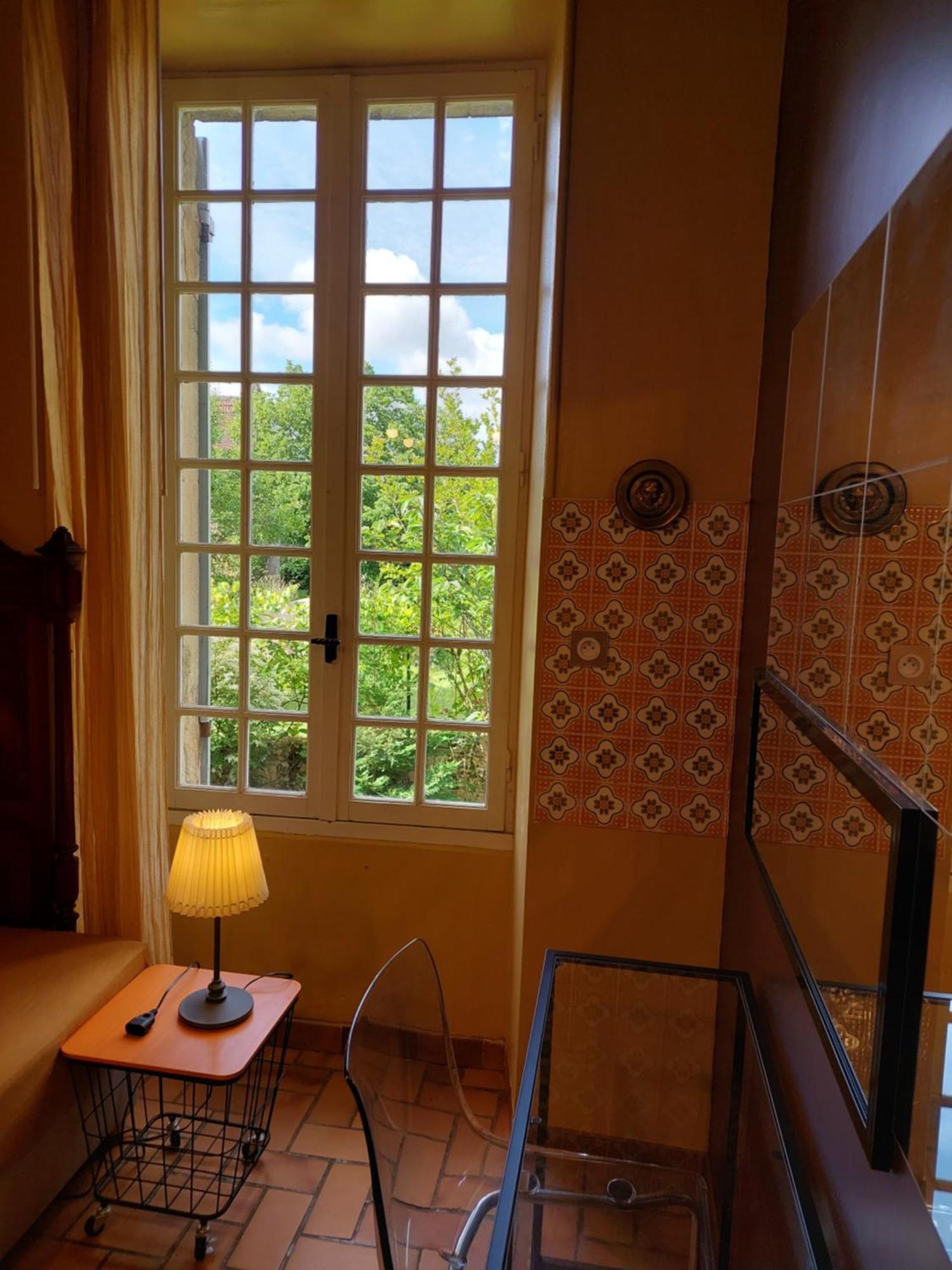 Rue Du Chateau Lalinde Экстерьер фото